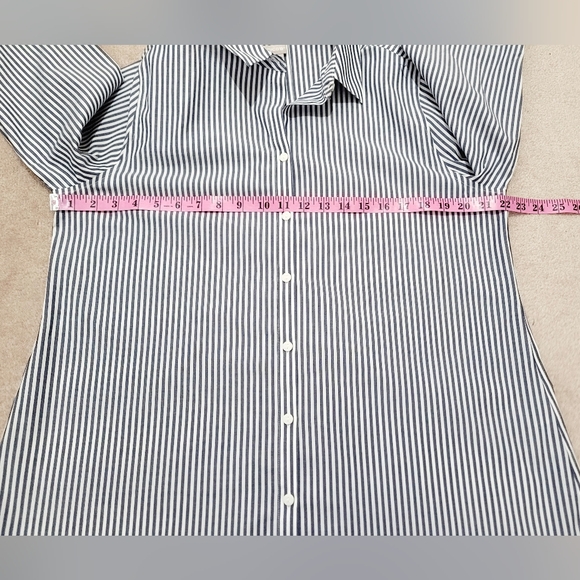 Chico’s No Iron Button Front Shirt Size 12/14 Blue/gray White Stripe 3/4 Sleeve - Picture 6 of 10